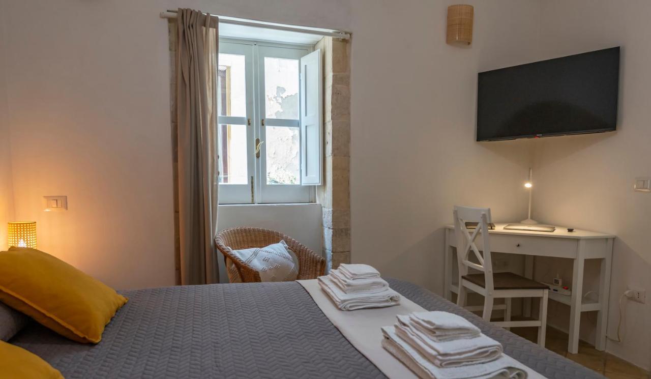 Marco'S House - Apartment Ortigia Wifi Syracuse Екстер'єр фото